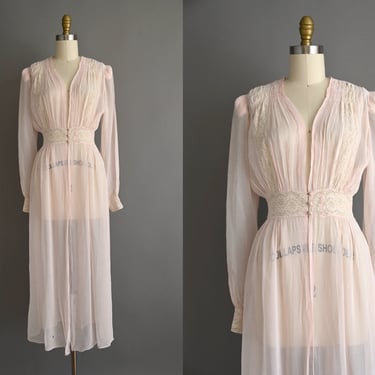 vintage 1940s Dress | Ballet Pink Fluttery Chiffon Lingerie Dress Robe | Small 