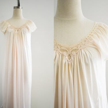 1970s/80s Pale Pink Night Gown 