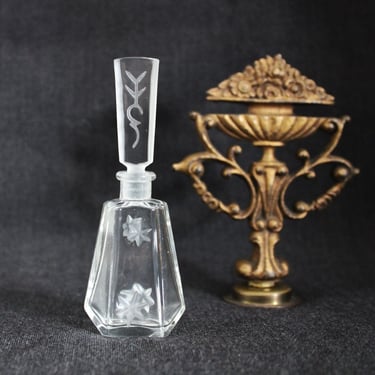 Vintage Cut Crystal Glass Scent Perfume Bottle 