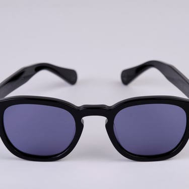 Large -New York Eye_rish Causeway Glasses Black with Blue lenses. 