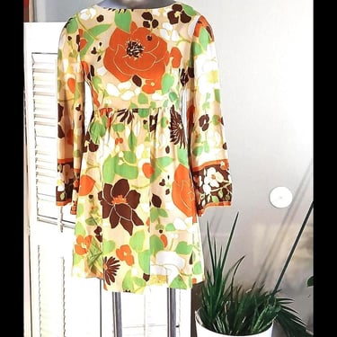 Darling Vintage 60s Mod G0-Go Mini Dress / Bell Sleeves / Fab Print / Empire Waist / s 