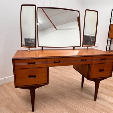 Triple Mirror Vanity by Butilux Furniture 