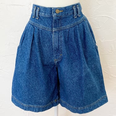 80s Lee Medium Wash Denim Shorts High Waisted Pleated | Medium/ 