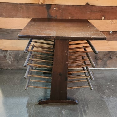 Vintage MCM Magazine Rack Table 20.5 x 23.25 x 16