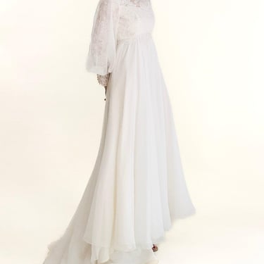 1960's Vintage Balloon Sleeve With Lace Wedding Gown 