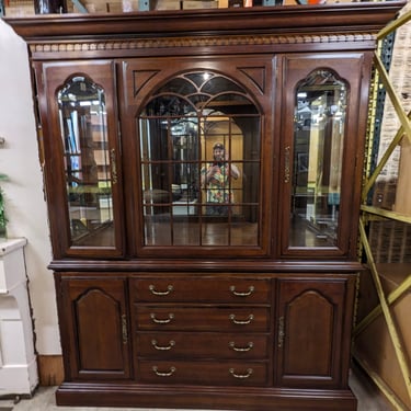 Drexel MCM China Cabinet 73 x 20 x 88.75