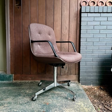 Vintage 1970s Steelcase Armchair Fade Dark Mauve Woven Fabric Upholstered Office Chair Mid-Century 