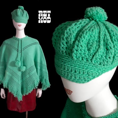 Vintage 70s Poncho &amp; Hat Set in an Incredible Minty Green 