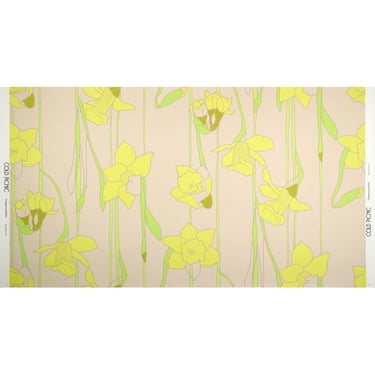 Disappearing Daffodil Wallpaper - 60&quot;
