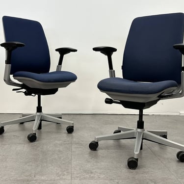Steelcase Amia Chair