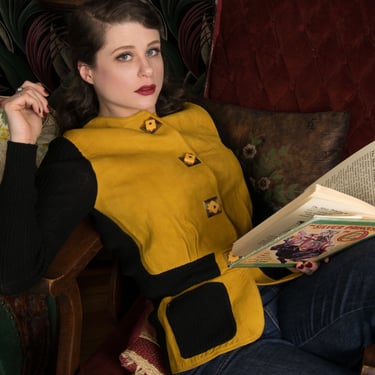 1940s Sportigan - Iconic Vintage 40s Sportigan Shetland Suede Colorblock Sweater in Golden Yellow and Black Wool with Bakelite Buttons 