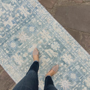 Vintage 3’9” x 15’9” Runner Allover Botanical Geometric Design Champagne Blues Wool Low Pile Runner - FREE DOMESTIC SHIPPING 