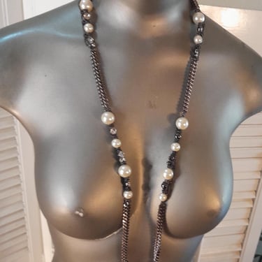 Vintage Givenchy  Stunning  Chocolate Finish Chain Necklave / Faux Pearls / Crystals/42