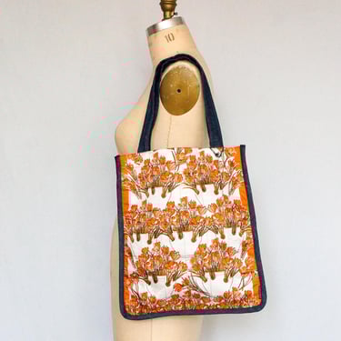 Vintage Scarf Bag Orange Floral Print Market Tote Recycled Fabric Quilted Design Summer Handbag Fashion Item Sustainable Style Ellemichelle 