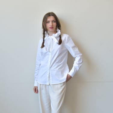 6902t / white cotton ruffle collar blouse 