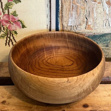 Free Shipping within continental US - The House of Myrtlewood Large Wooden Bowl 