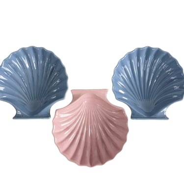 Vintage Shell Bowl in Pastel Pink or Blue / Ceramic Clam Shell Catch All Dish / Small Shell Shaped Plate 