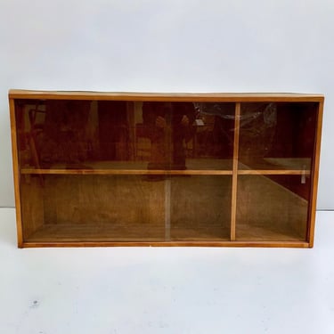 Paul McCobb display / bookcase  c. 1950’s 