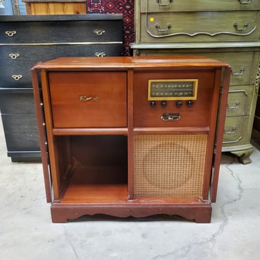 Vintage 'The Capehart' Working AM/FM Radio and Phonograph Console Cabinet