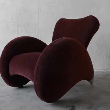 Italian Post Modern Sculptural Lounge Chair 