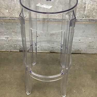 Transparent Acrylic Stool (Seattle)