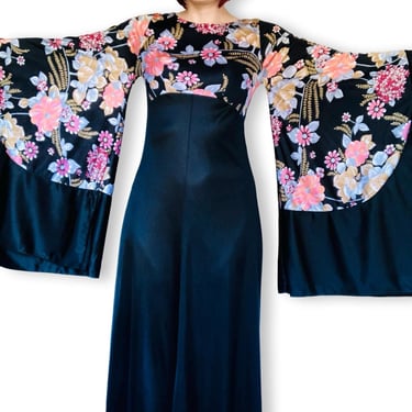 Vintage 1970's Peachy Fall Floral & Black Nylon Dramatic Kimono Sleeve Maxi Dress - size Small XS 