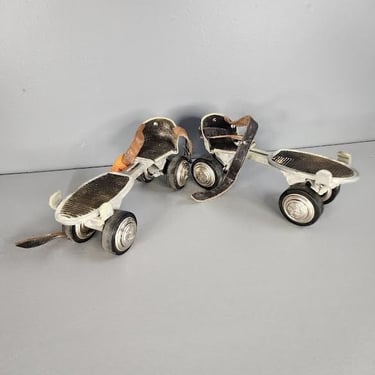 Vintage Roll King Roller Skates 