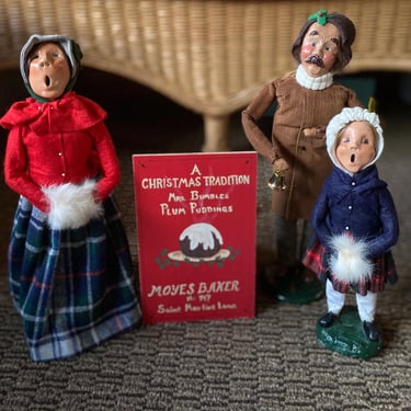 1981 Bumpy Base Mother, Daughter, 1994 Father " Man w/Moyes Baker Sign & Gold Bell~ Vintage Mixed Old Byers Choice Caroler Family~ set of 3 