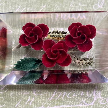 reverse intaglio rose brooch vintage clear lucite red roses pin 