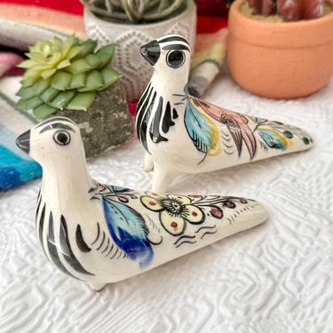 Mexican Pottery Doves, Lovebirds, Pair, Hand Painted Birds Vintage 60s Mexico 