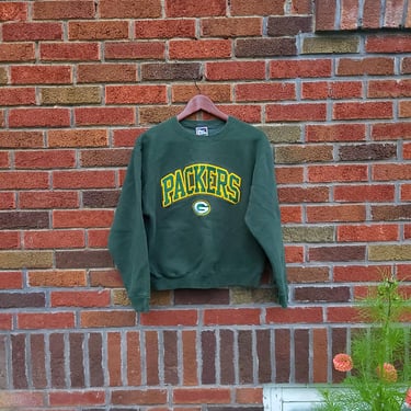 Vintage 1990's Thick Green Bay Packers Pro Layer Graphic Pullover Sweatshirt / S to M 