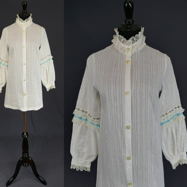 60s 70s White Tunic or Mini Dress - Sheer, Lace Trim, Button Front - Micro Mini - Dutchess - Jr Size - Vintage 1960s 1970s - S 