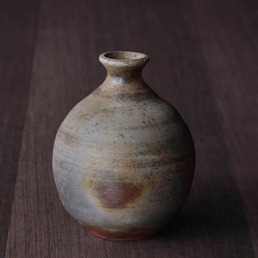 Vintage Bizen Sake Bottle | Unglazed Japanese Pottery 904 