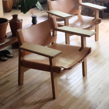 'Spanish' Lounge chairs by Mogensen for Fredericia (Price Per)