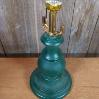 Green Lamp Stand 12