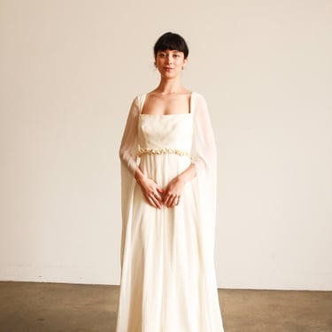 Pronovias Ivory Crepe Draped Sleeve Wedding Gown 