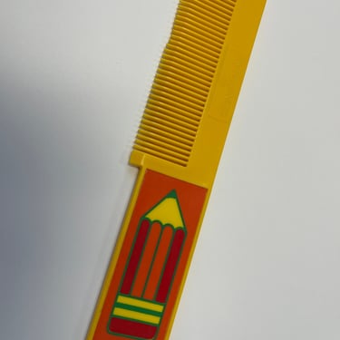 Seventies plastic comb Vintage 1970s Freelance yellow bold graphic pencil 