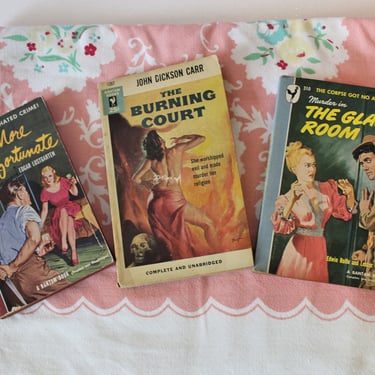 Vintage 1940s Pulp Fiction Graphic Art PB Book Murder Mystery Noir // Pinup Girl Nightstand // bantam books 