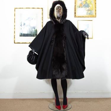 Vintage 1980s Wool Maxi Cape Real Fur Trim And Hood One Size Fit Most 