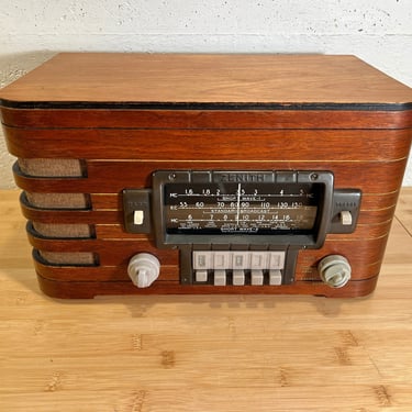 1940 Zenith AM/Shortwave Radio 6S439, Original Finish, Elec Restored 