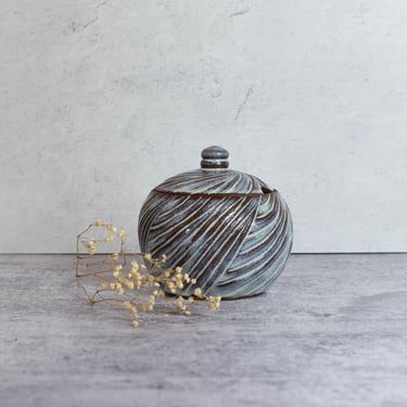 Lidded Sugar Bowl | Modern Pottery | Handmade Ceramics | Carved Kitchen Bowl | Ceramic Bowl | Spoon Lid Jar | Kitchen Storage | Food Blogger 