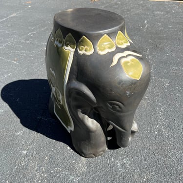 Cute little elephant plant stand 