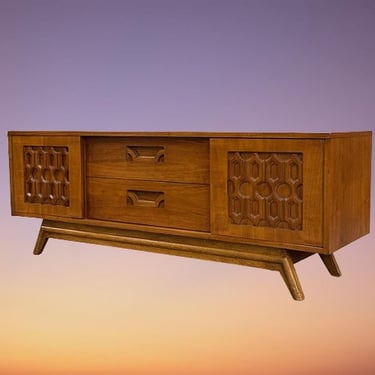LOCAL PICKUP ONLY ———— Vintage Credenza 