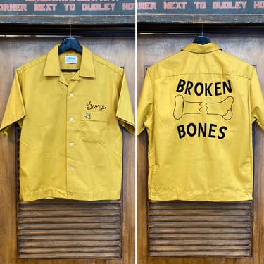 Vintage 1960’s -Deadstock- “Broken Bones” Hilton Flock Detail Bowling Shirt, Loop Collar, Shirt-Jac, 60’s Vintage Clothing 