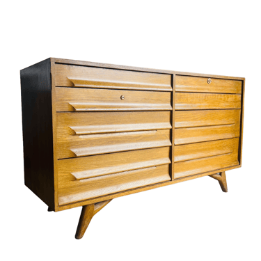 American Modern Cerused Oak Eight Drawer Dresser, Circa 1950s