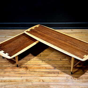 Restored Lane Acclaim Switchblade Boomerang Walnut Coffee Table - Mid Century Modern Danish Style Walnut Coffee Table 