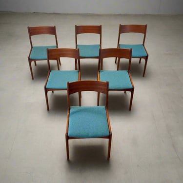 Funder-Schmidt & Madsen  Set of 6 Teak Dining Chairs - #A1772