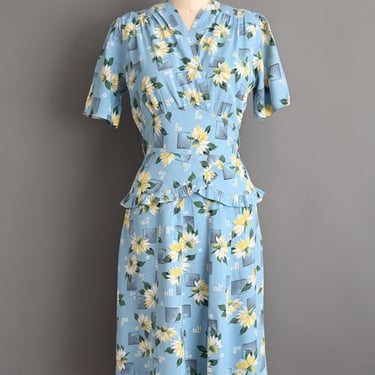 Vintage 1940s Dress | Gorgeous Summer Floral Print Blue Cotton Dress | Medium Large 
