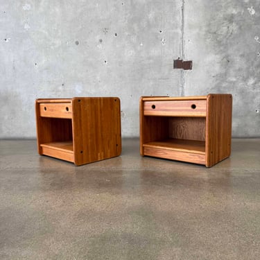 Pair of Solid Oak Nightstands