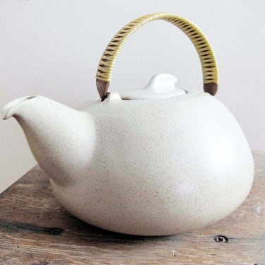 Vintage Heath Ceramic Tea Pot Sand Off White Condition Issues 